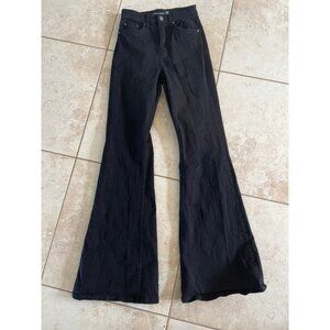 Stradivarius size US 2 black glare jeans